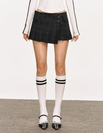 Buttons Pleated Plaid Mini Skirt