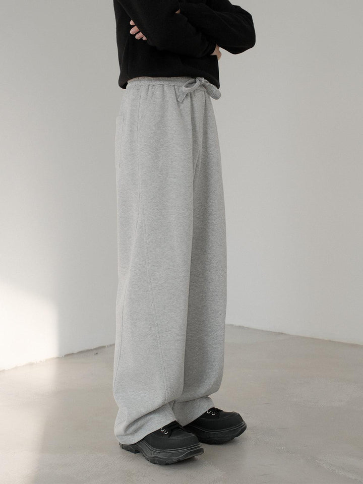 Wide-Leg Scimitar Sweatpants-The Korean Fashion