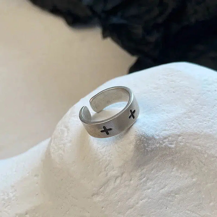 Adjustable Cross Design Ring