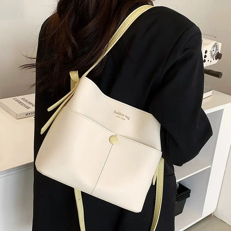 Adjustable Strap Bucket Shaped Bag