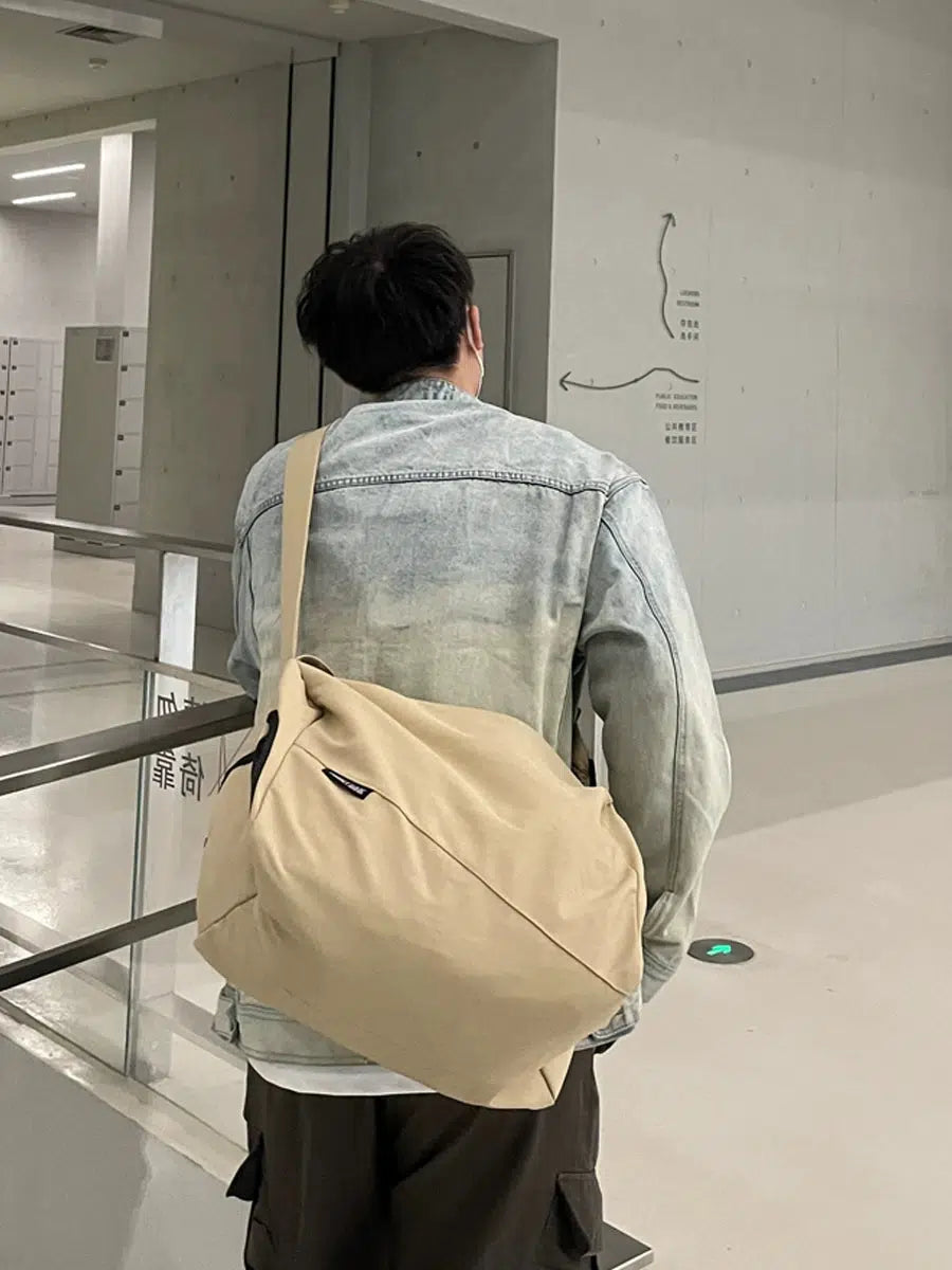 Adjustable Strap Casual Messenger Bag