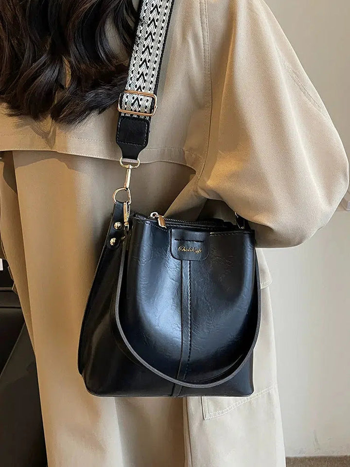 Adjustable Strap Stylish Bucket Bag