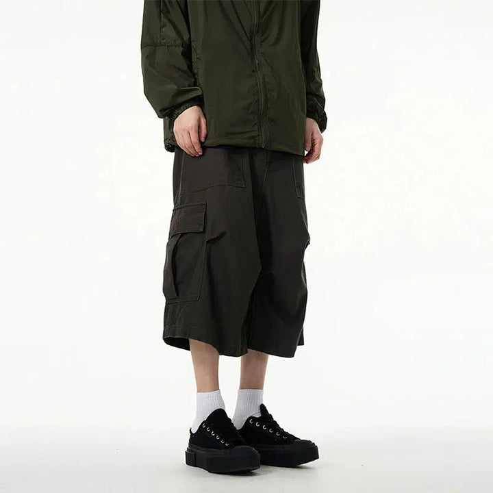 Baggy Cropped Cargo Pants