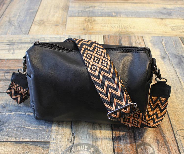 Black Leather Zipper Shoulder Bag