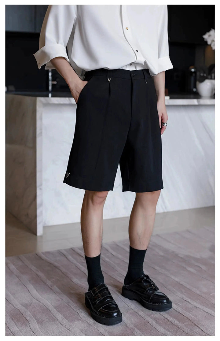 Black Relaxed Fit Pleated Shorts