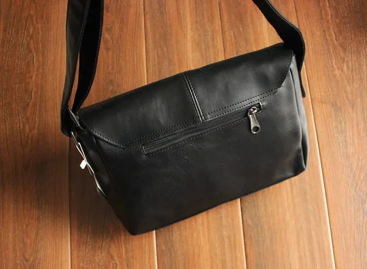 Buckle PU Leather Crossbody Bag