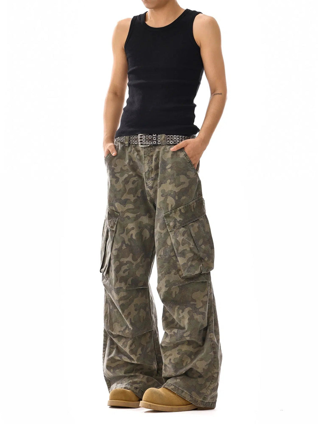 Multi-pocket Camo Cargo Pants