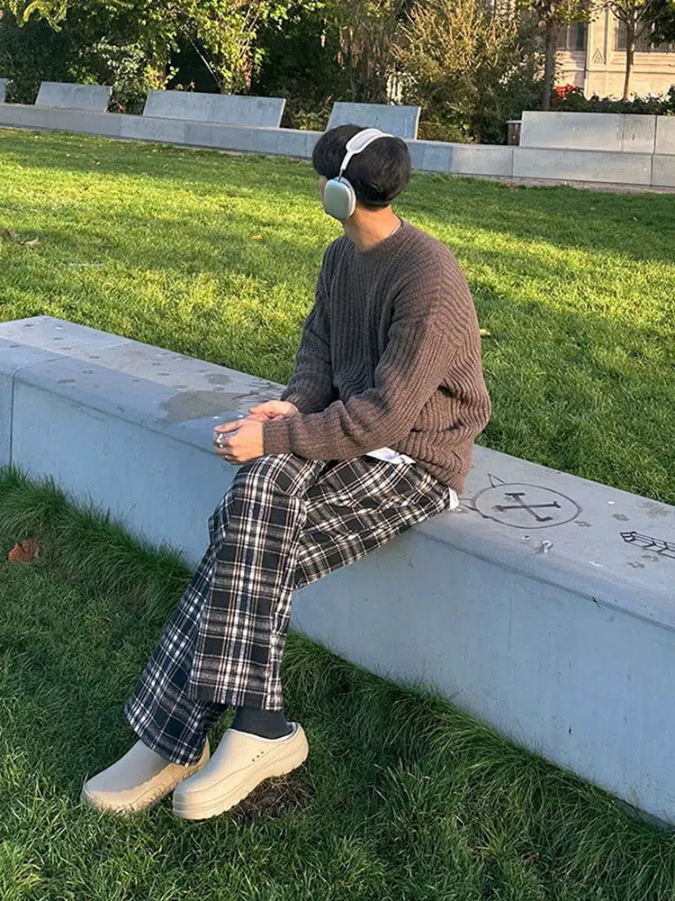 Casual Fit Drawstring Plaid Pants