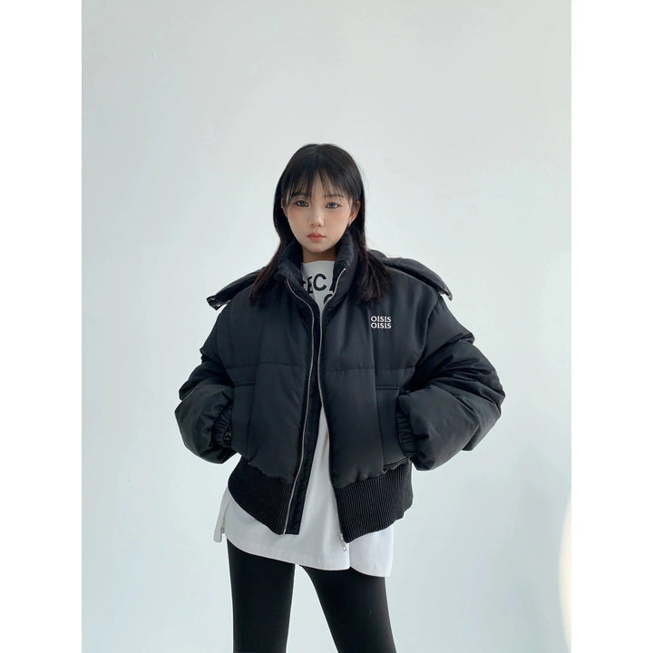 Short Hooded Closure Puff Jacket