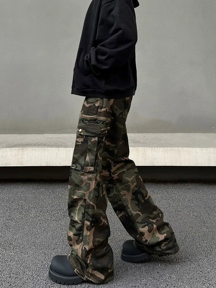 Chain Detail Camouflage Cargo Pants