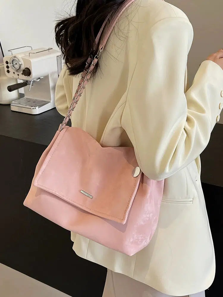 Chain Strap Padded Handbag