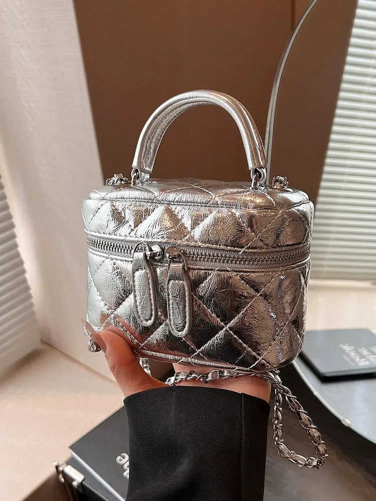 Chain Strap Quilted Bucket Shaped Bag