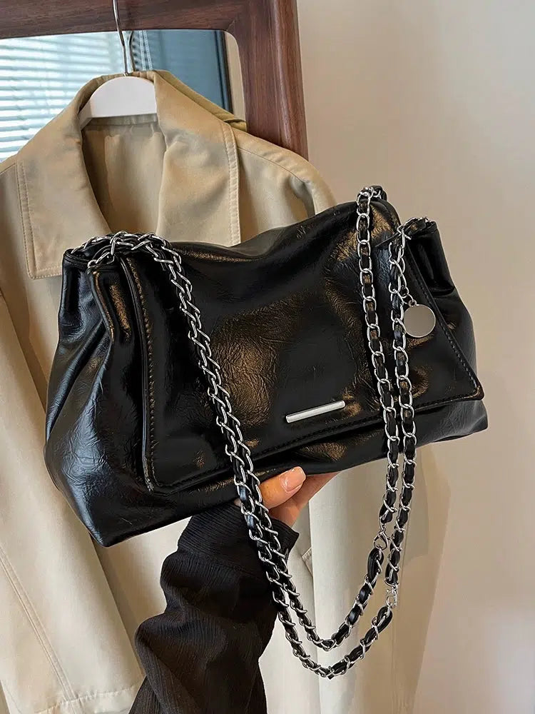 Chain Strap Shoulder Bag