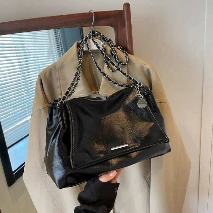 Chain Strap Shoulder Bag