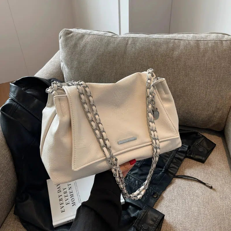 Chain Strap Shoulder Bag