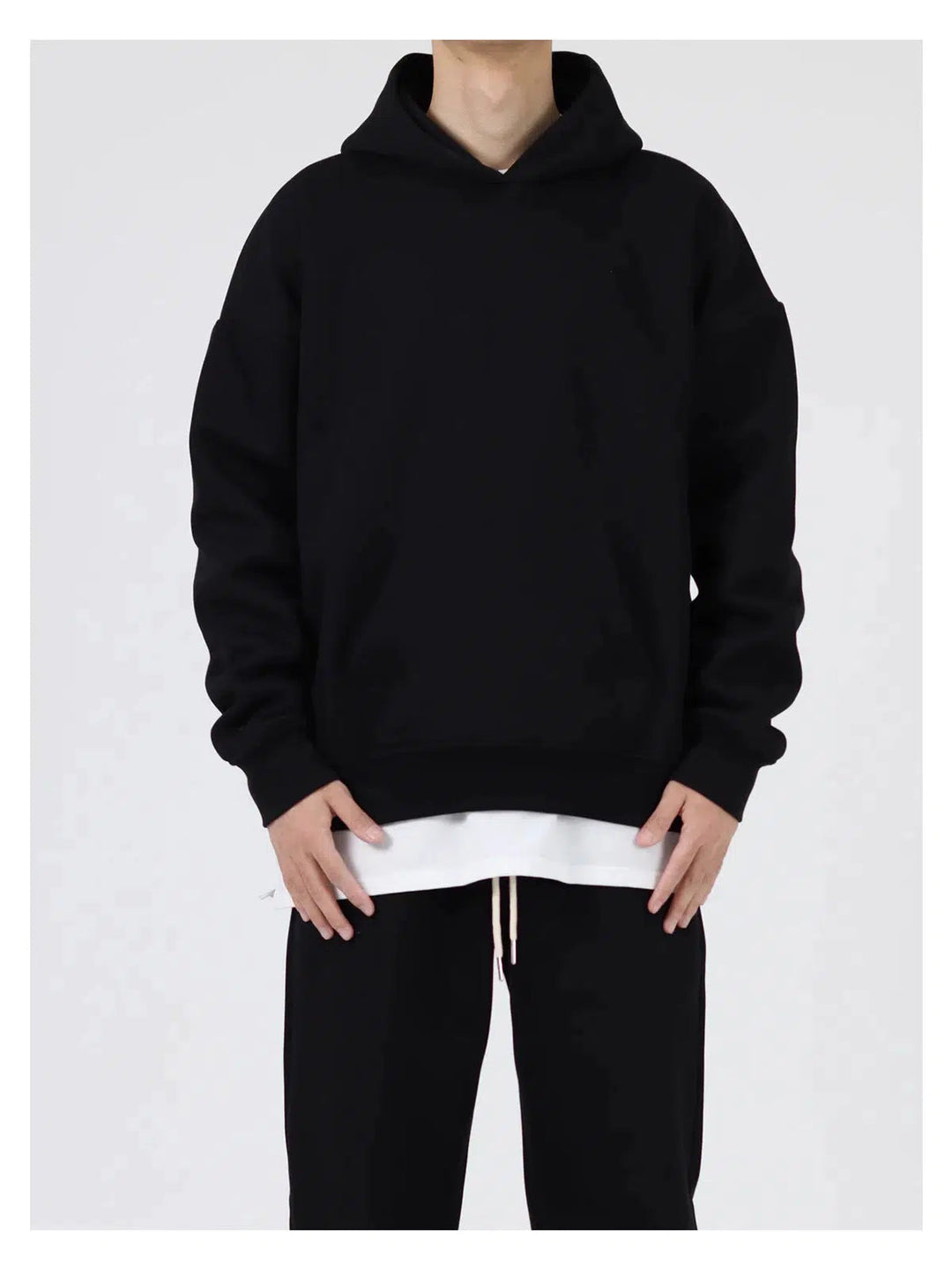 Classic-fit Hoodie with Front Pocket