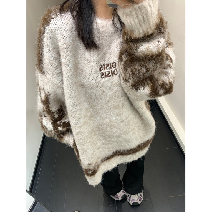 Cozy Knit Graphic Sweatshirt