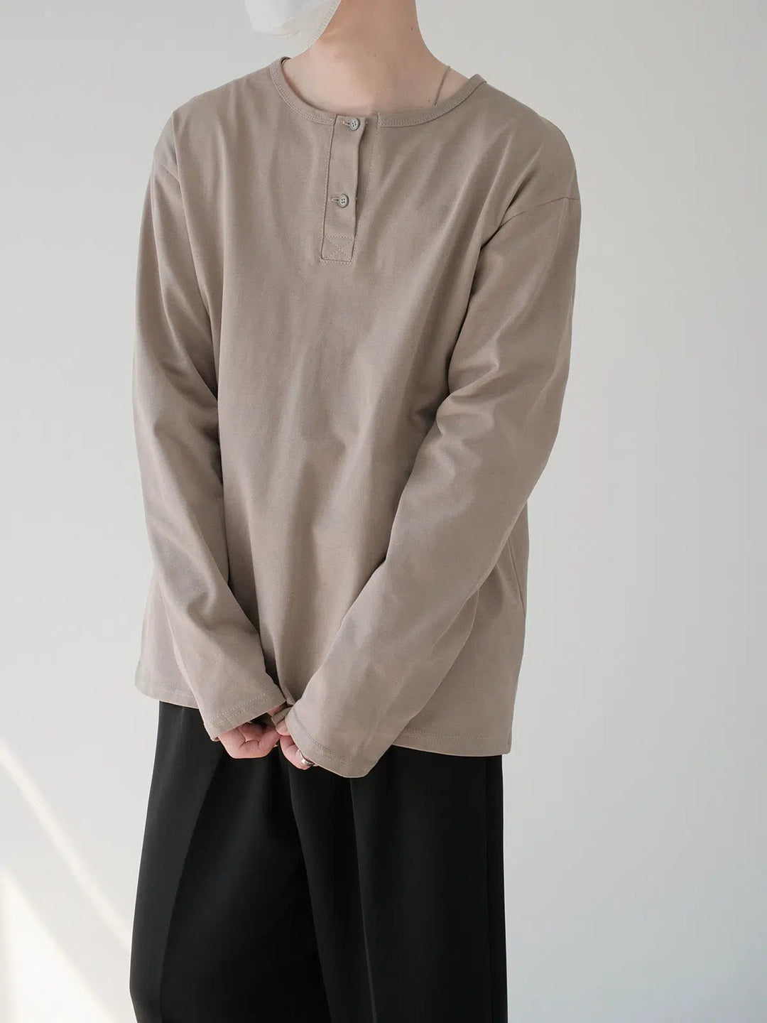 Dazionsed Long-Sleeve Henley Pullover