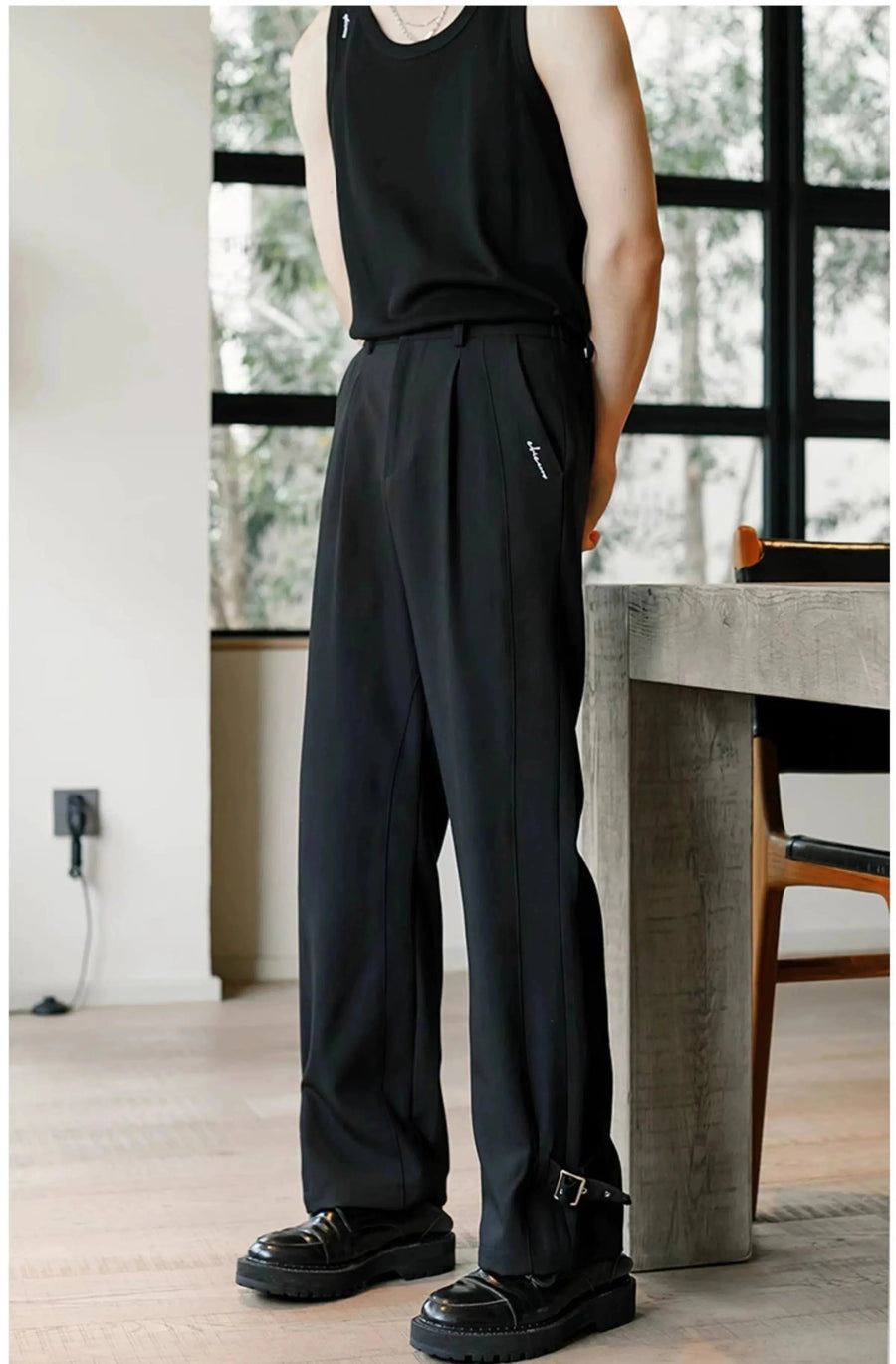 Drape Straight-leg Pleated Pants