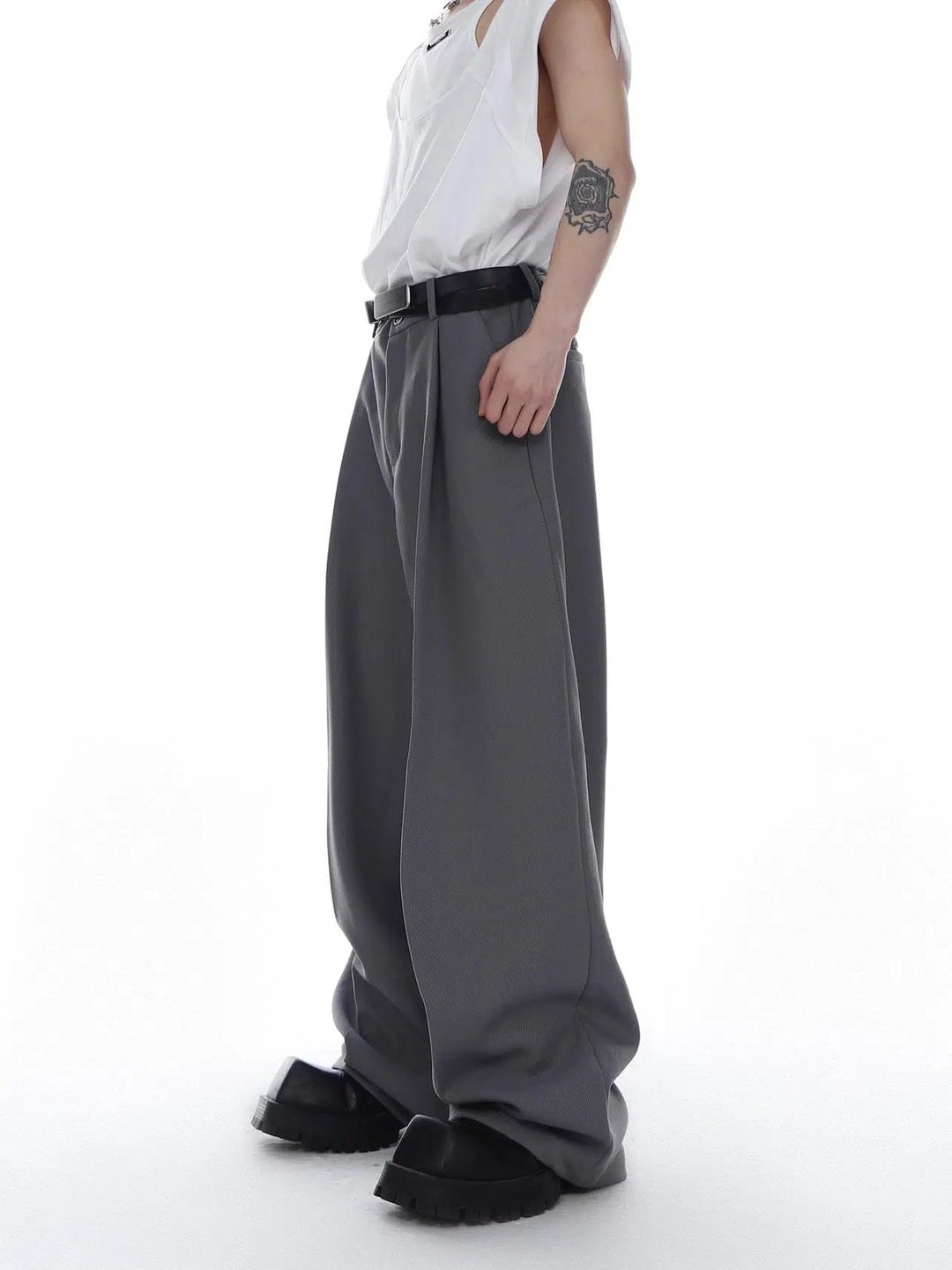 Drape Wide-Leg Loose Straight Pants