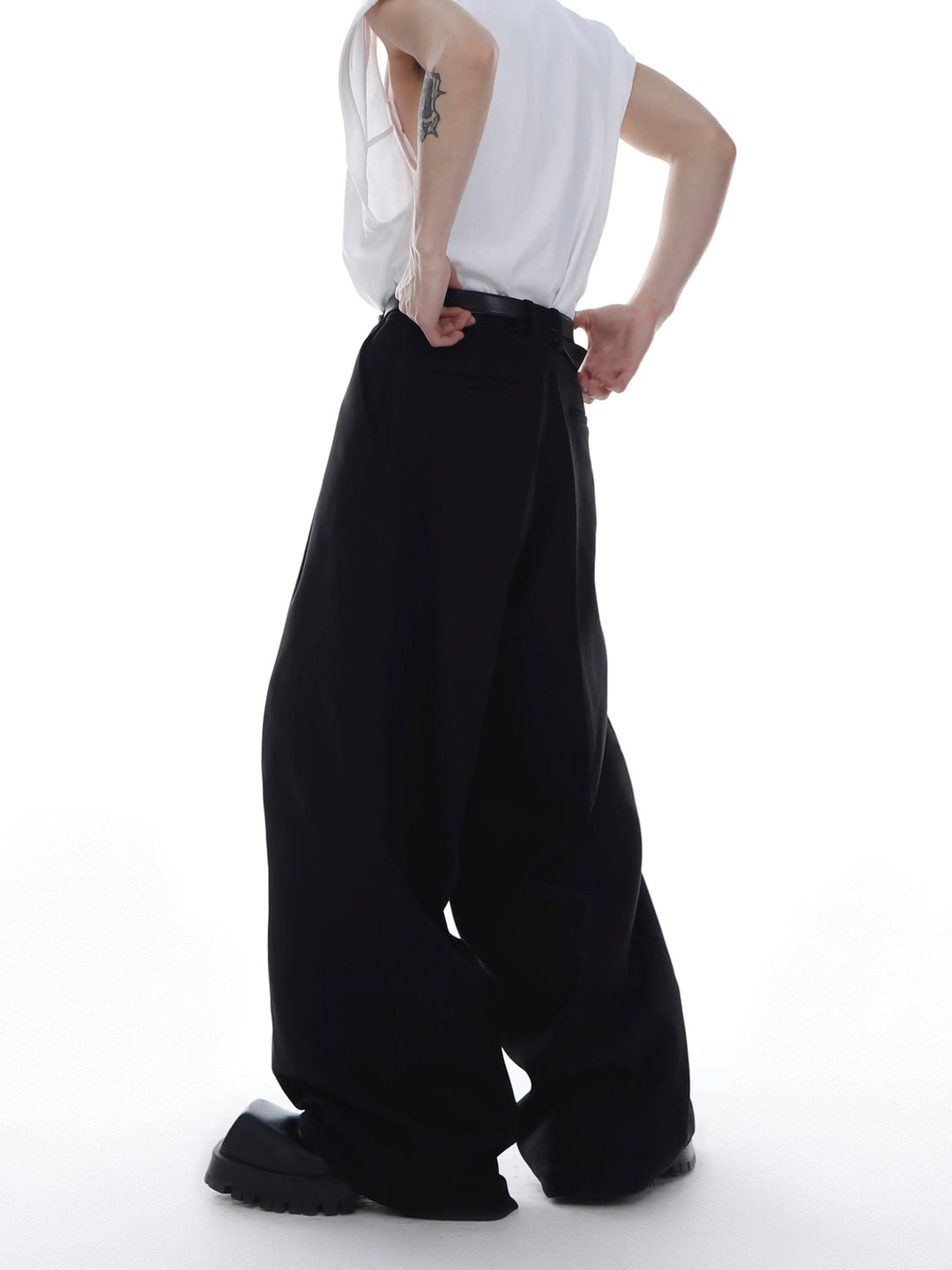 Drape Wide-Leg Loose Straight Pants