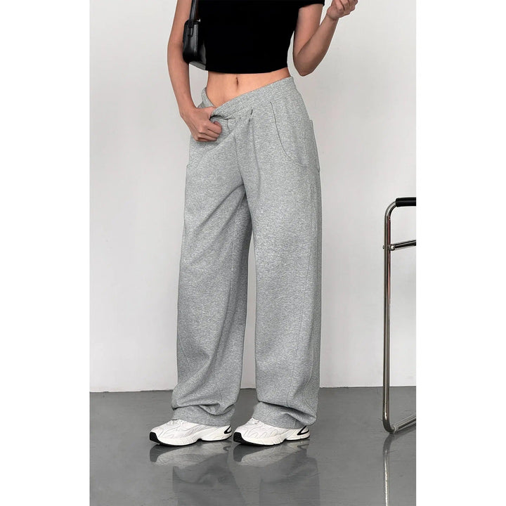 Elastic Waist Straight Leg Sweatpants