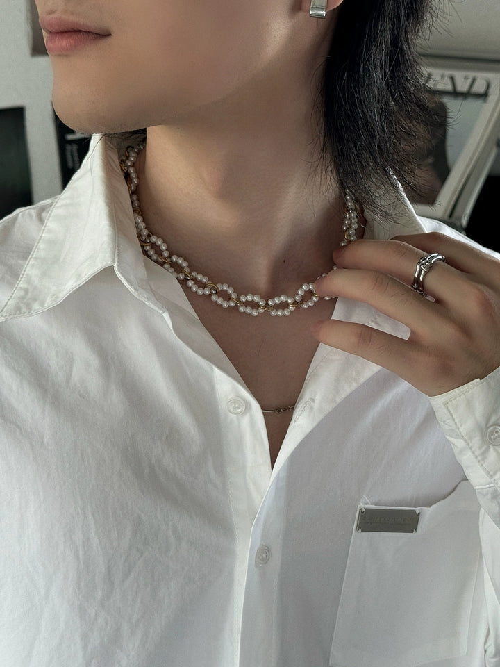 Elegant Moon Pearl Choker