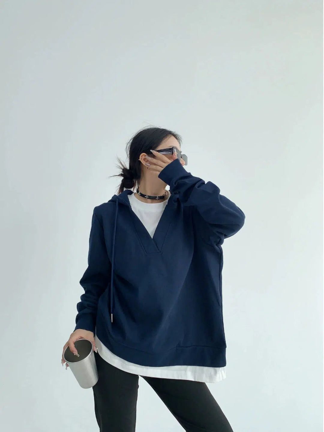 Fake Two-piece V-neck Hooded Sweatshirt