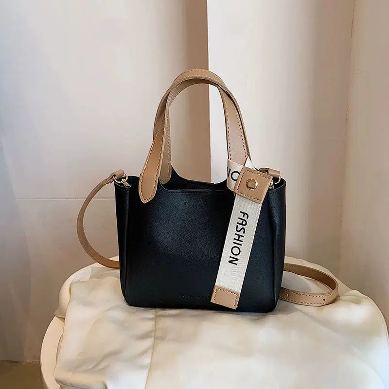 Fashionable Bucket Shaped Bag