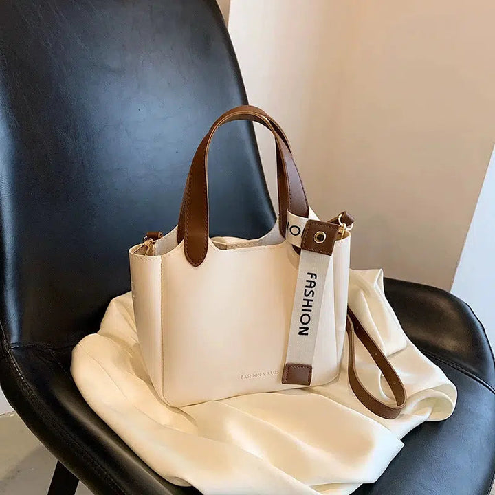 Fashionable Bucket Shaped Bag