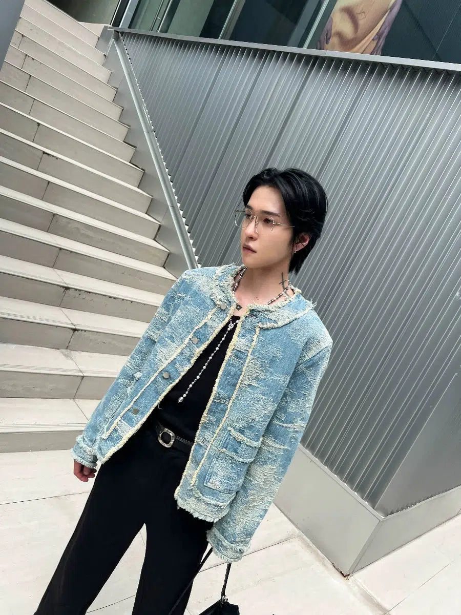 Frayed Edges Distressed Denim Jacket The Korean Fashion