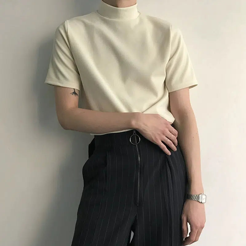 Half Turtleneck Short Sleeve T-shirt