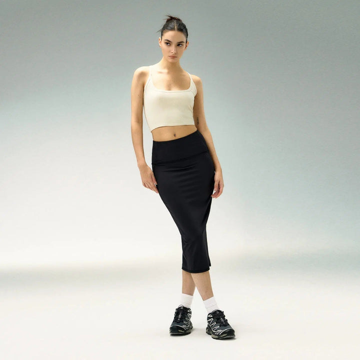 High-Waisted, Knee-Length Athletic Skirt with Side Pockets