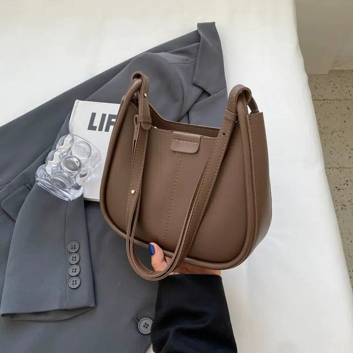 Leather Bucket-Shaped Bag