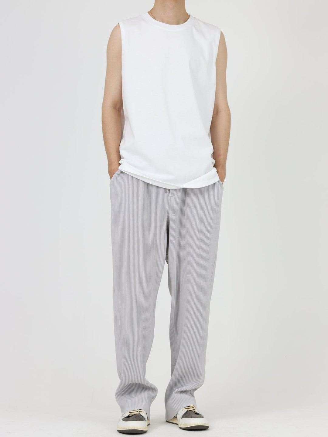 Light Gray Pleated Drape Slim Pants