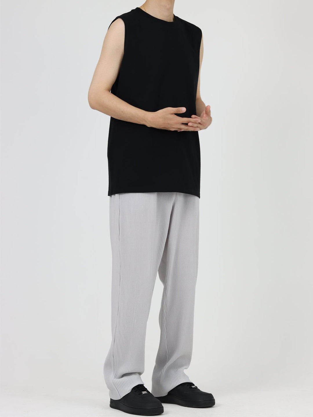 Light Gray Pleated Drape Slim Pants