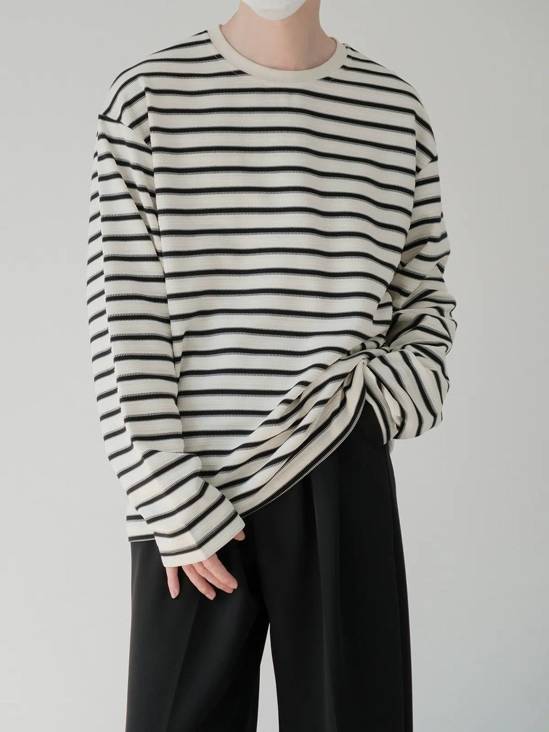 Lightweight Crew Neck Striped T-shirt