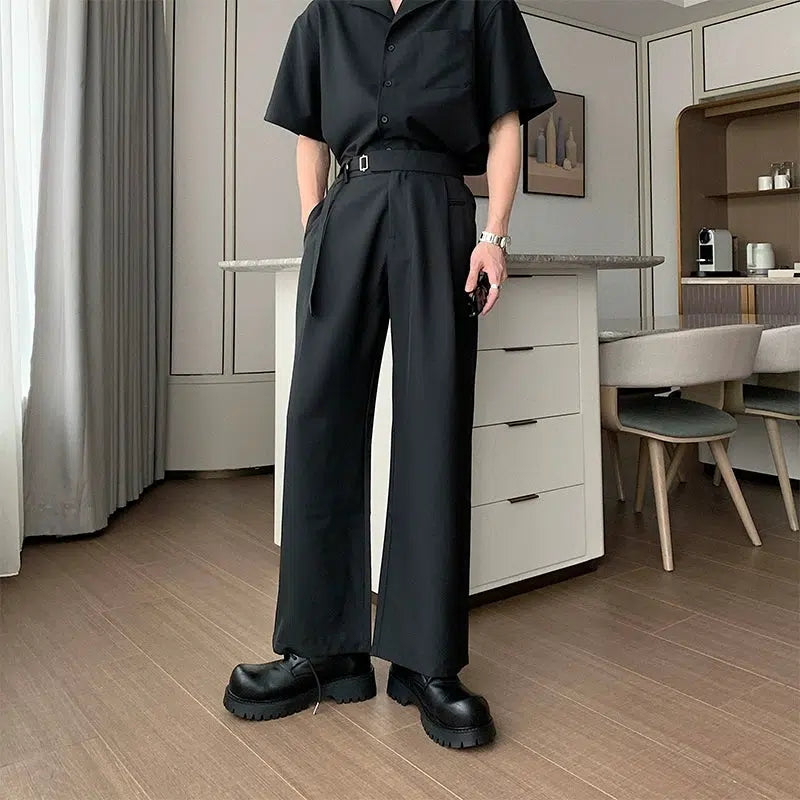 Lightweight Straight-leg Pleated Pants