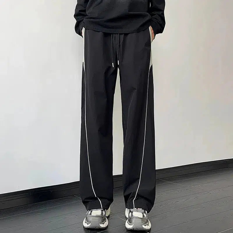 Loose-Fit Drawstring Sports Pants