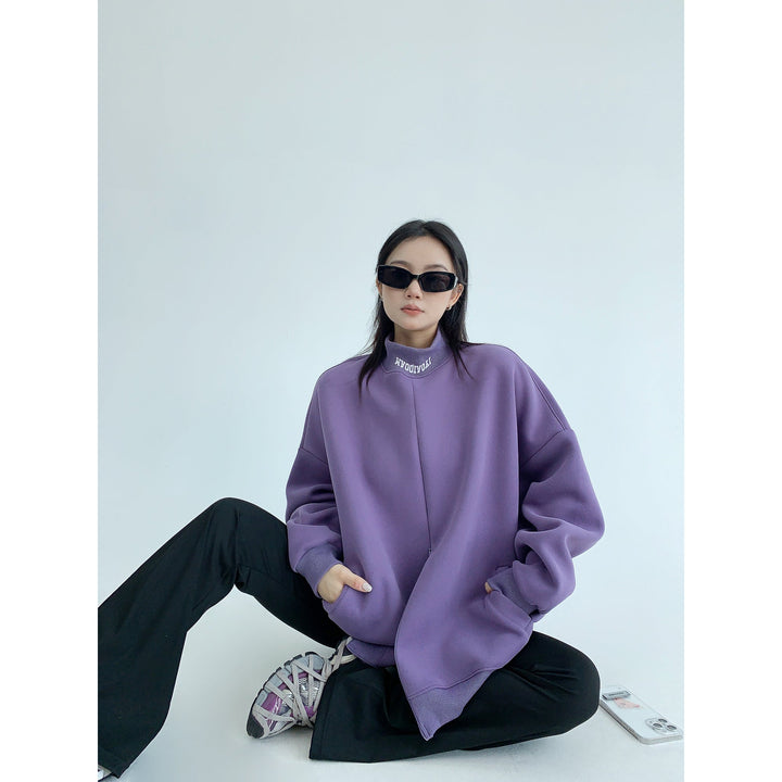 Minimalist Half Turtleneck Zip-Up Sweatshirt