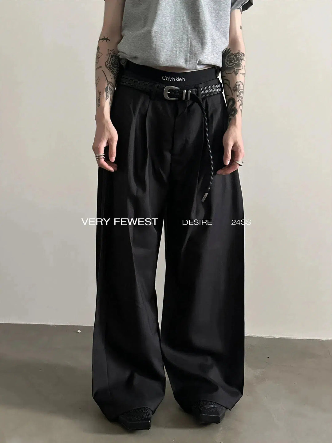 Pleated Wide-leg Stacked Pants