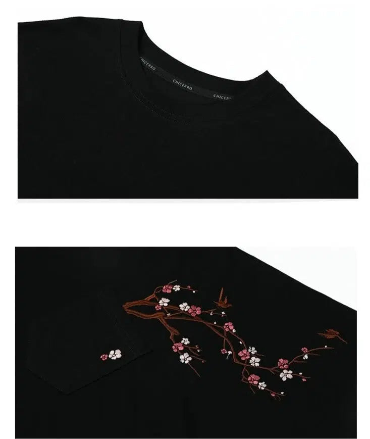 Plum Blossom Embroidery Round Neck T-Shirt