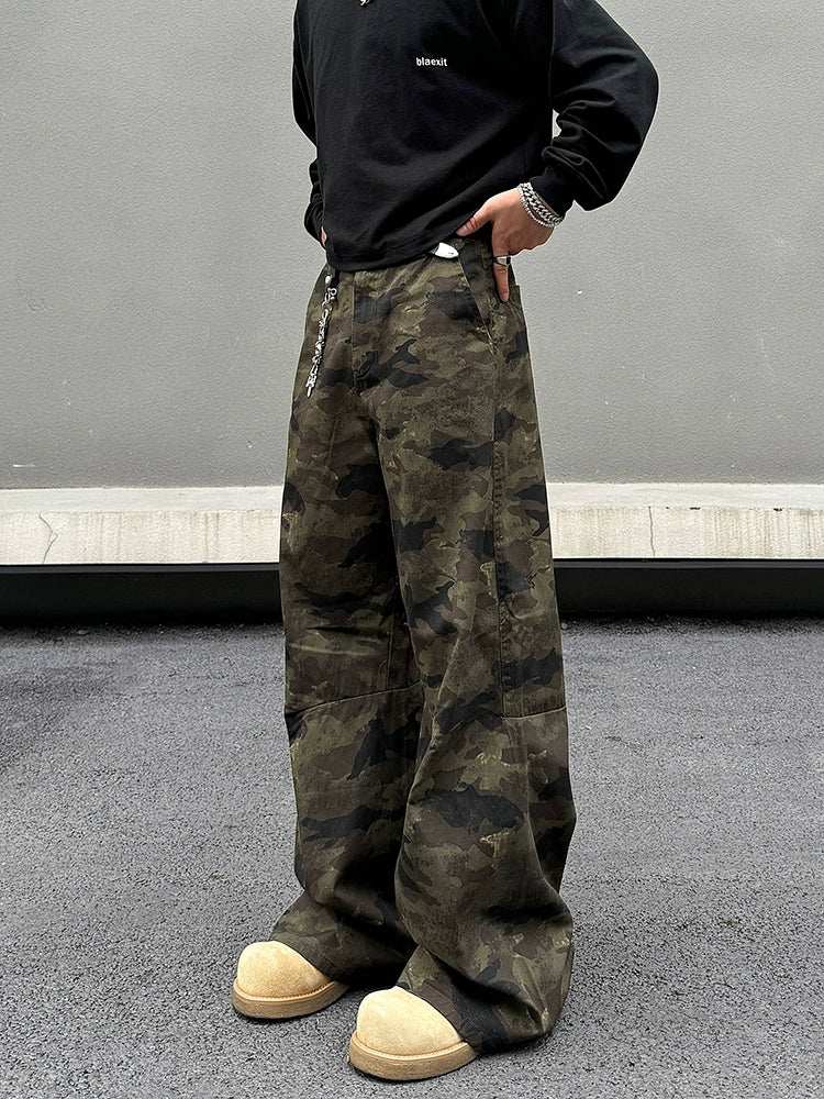 Pockets Camo Print Flared Pants