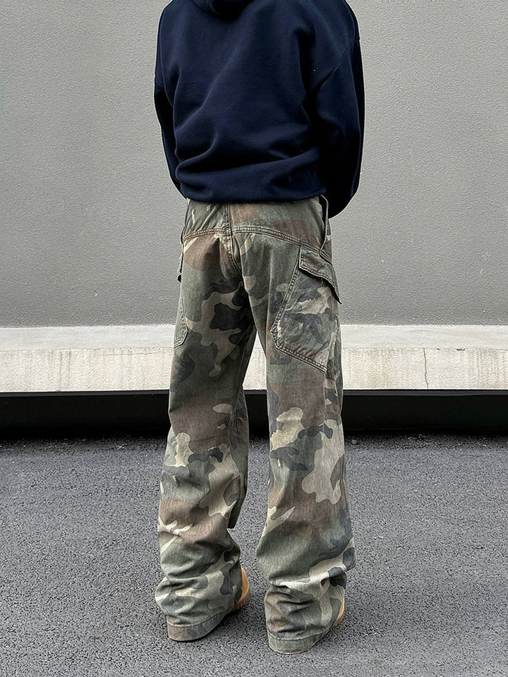 Pockets Camouflage Cargo Pants