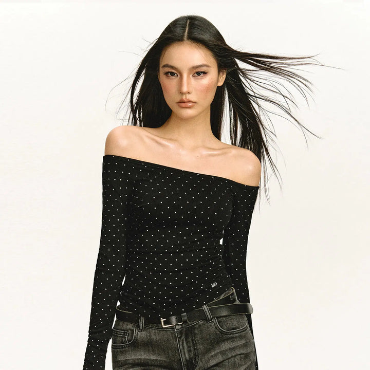 Polka Dots One-Shoulder Pullover