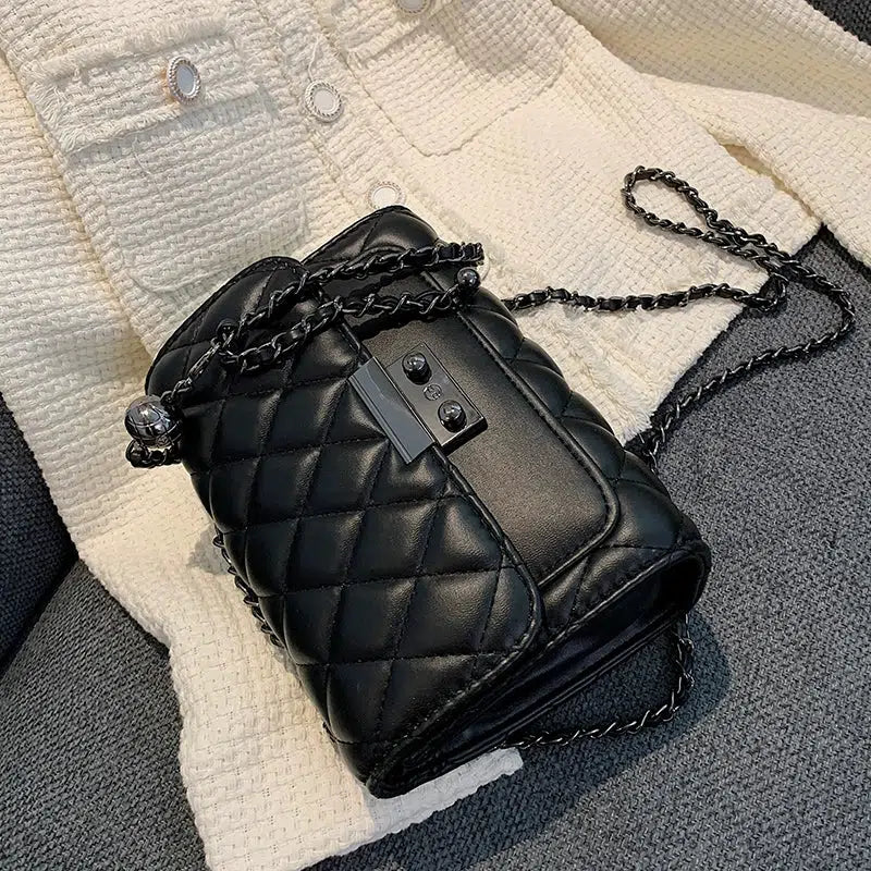 Quilted Chain Crossbody Bag