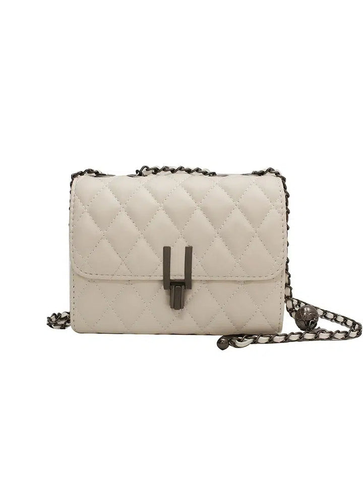 Quilted Crossbody Chain Bag