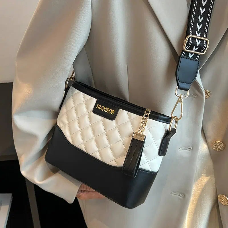 Quilted Crossbody Shoulder Bag