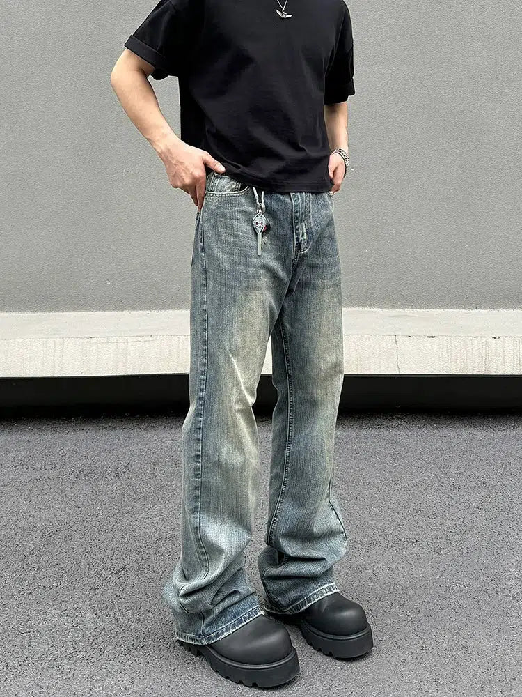 Relaxed Fit Straight Jeans