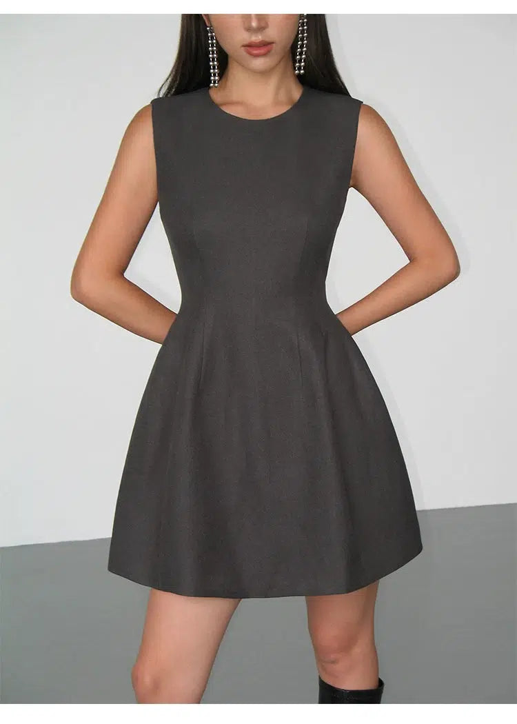 Round Neck Sleeveless Dress